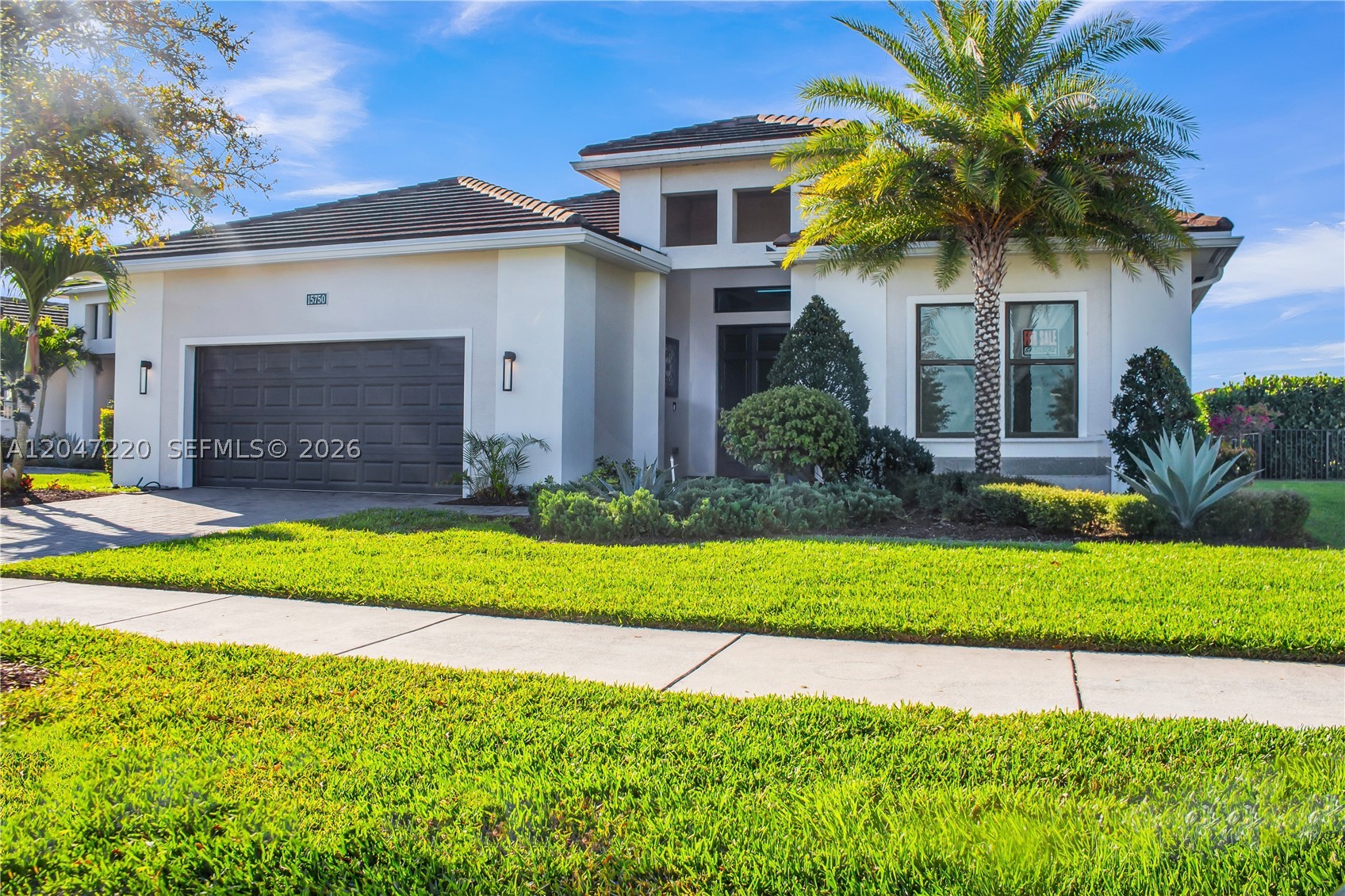 15750 Longboat Key Dr — photo