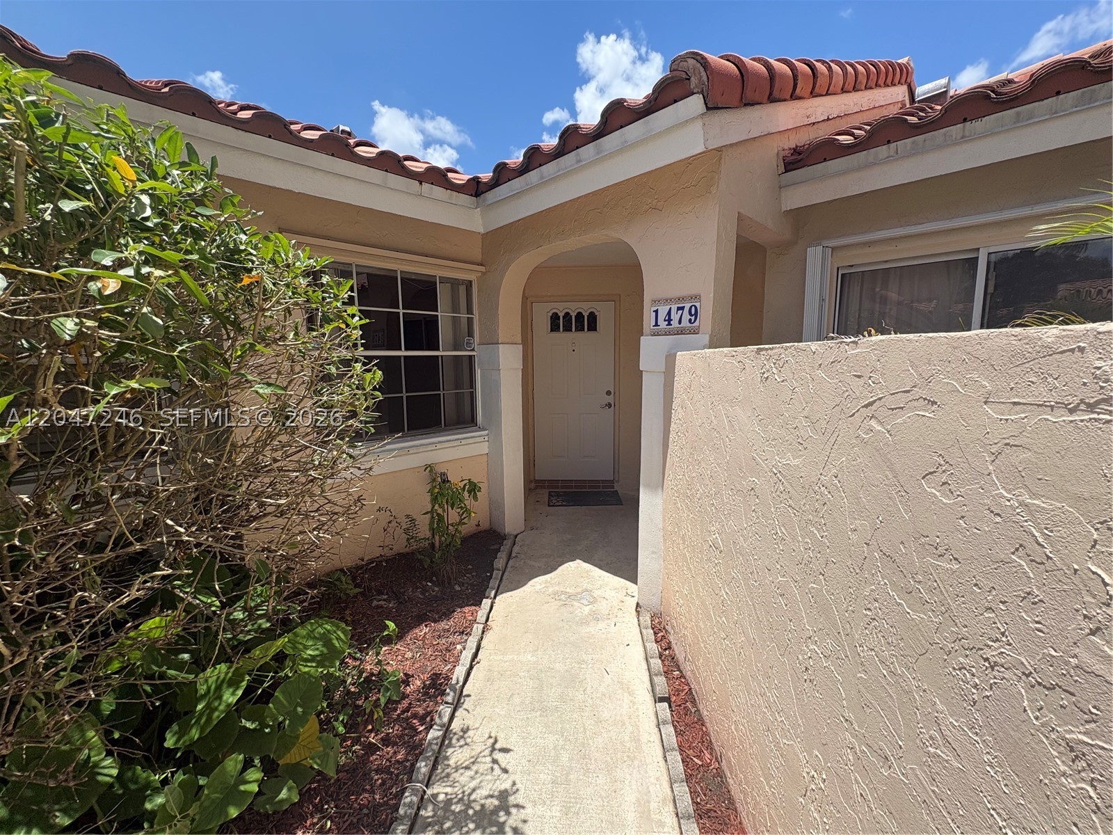 1479 Springside Dr — photo