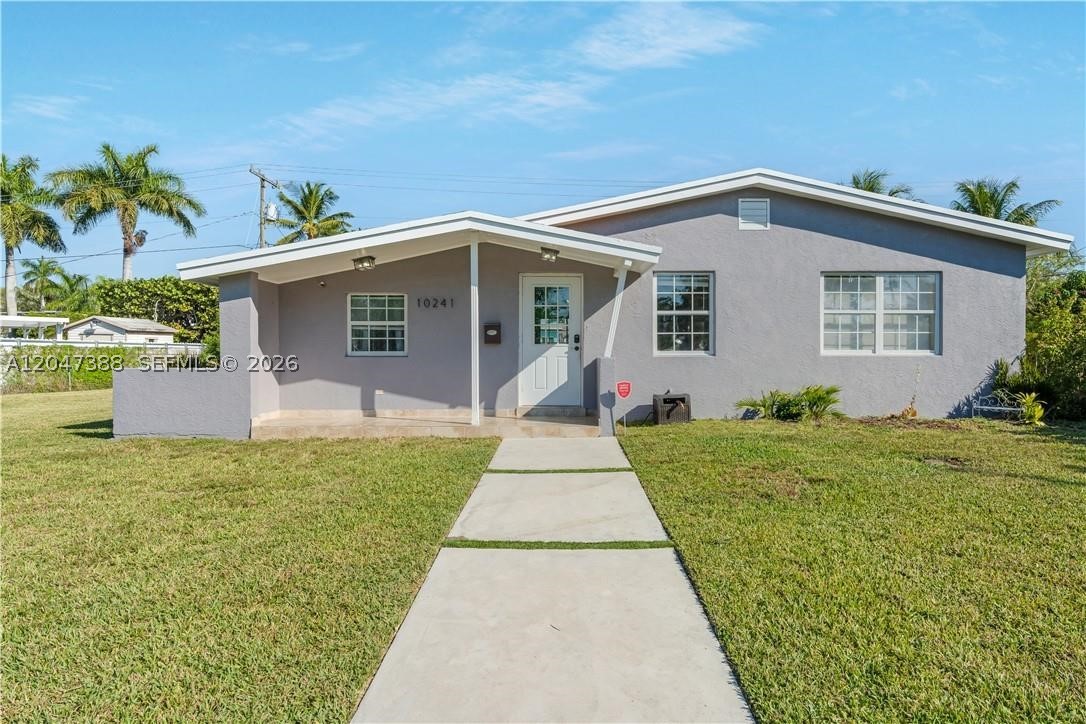 10241 Dominican Dr — photo
