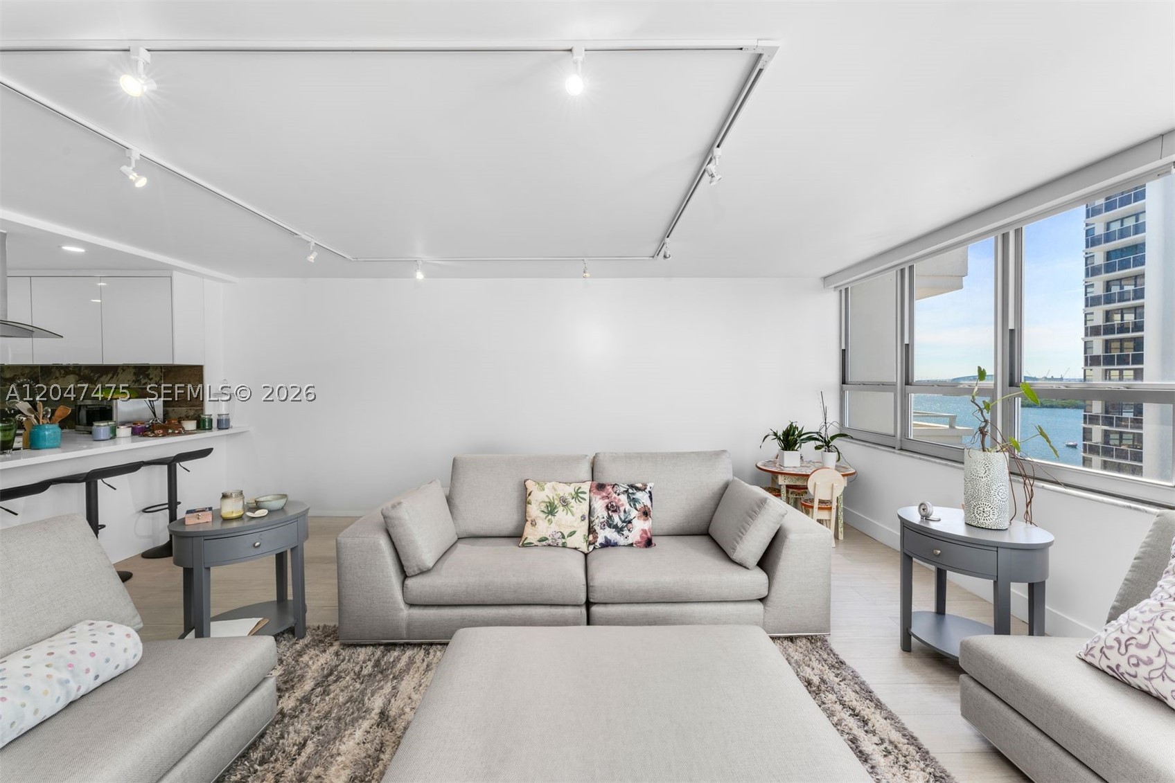 11 Island Ave Unit 1009 — photo