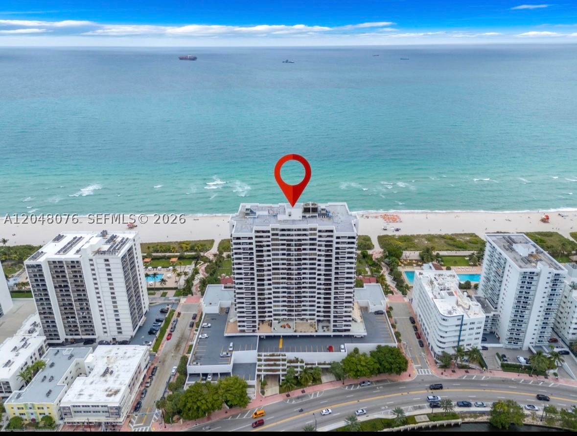 2555 Collins Ave 1101 — photo