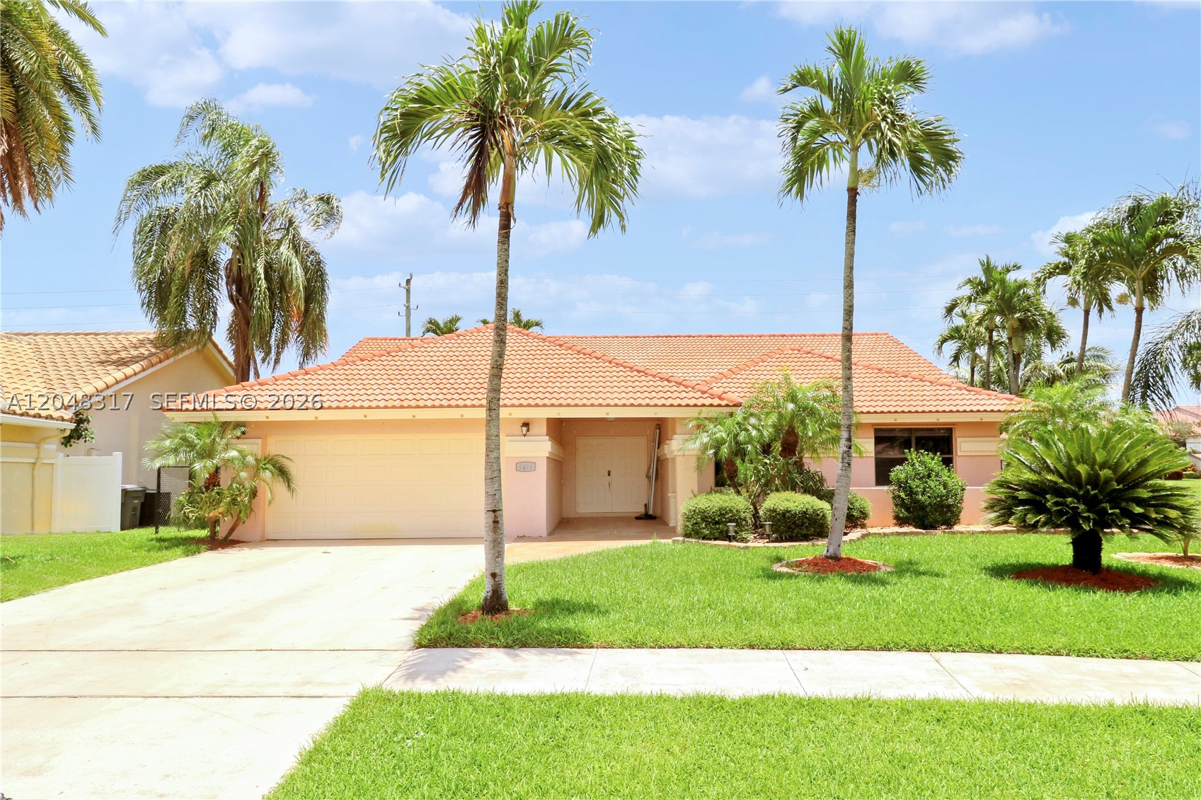 9496 Sun Pointe Dr — photo