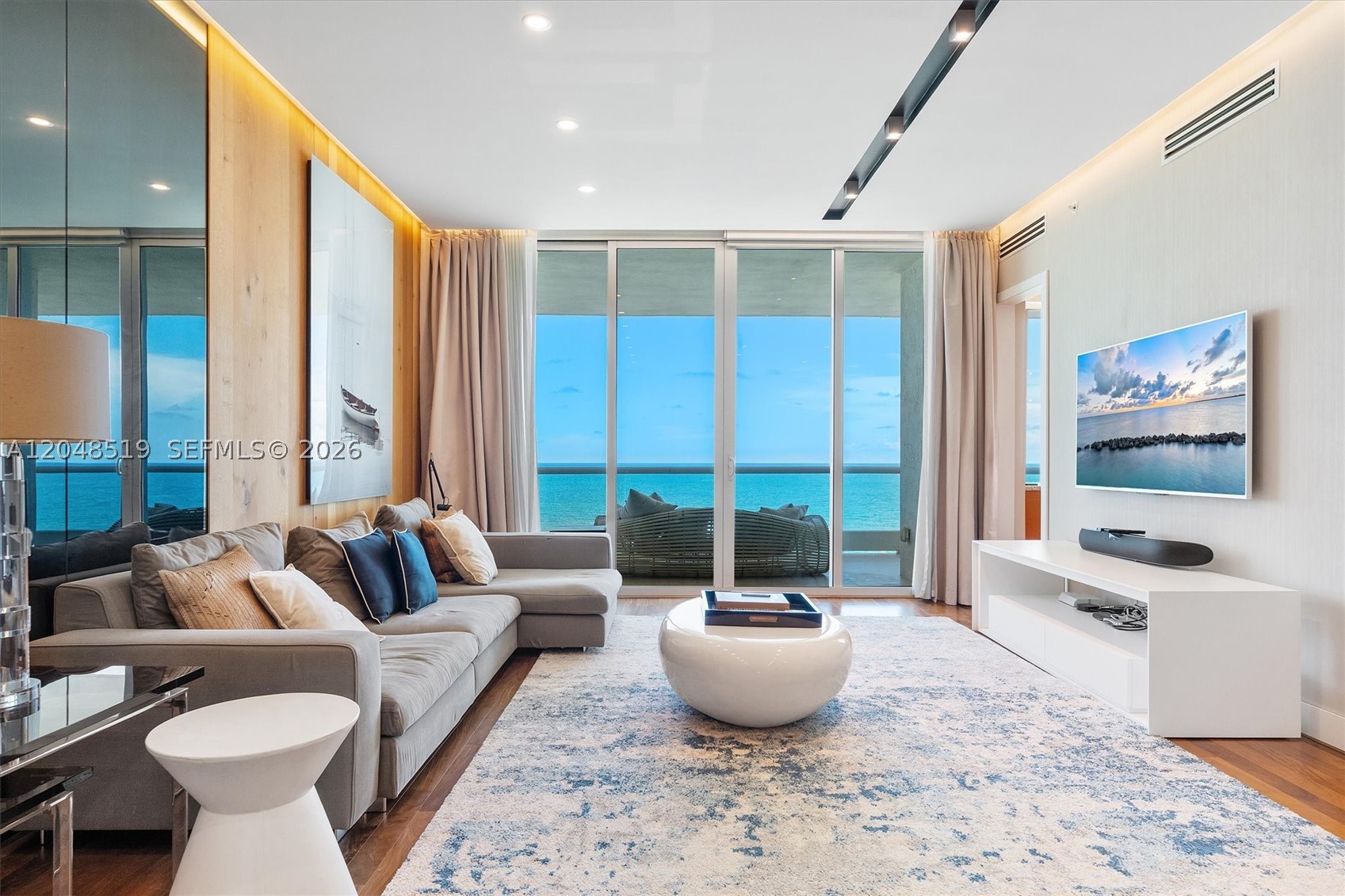 16051 Collins Ave 1102 — photo