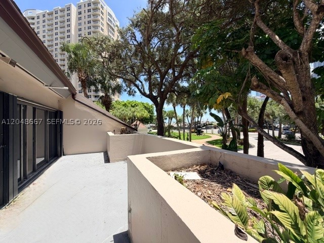 520 Brickell Key Dr O208 — photo