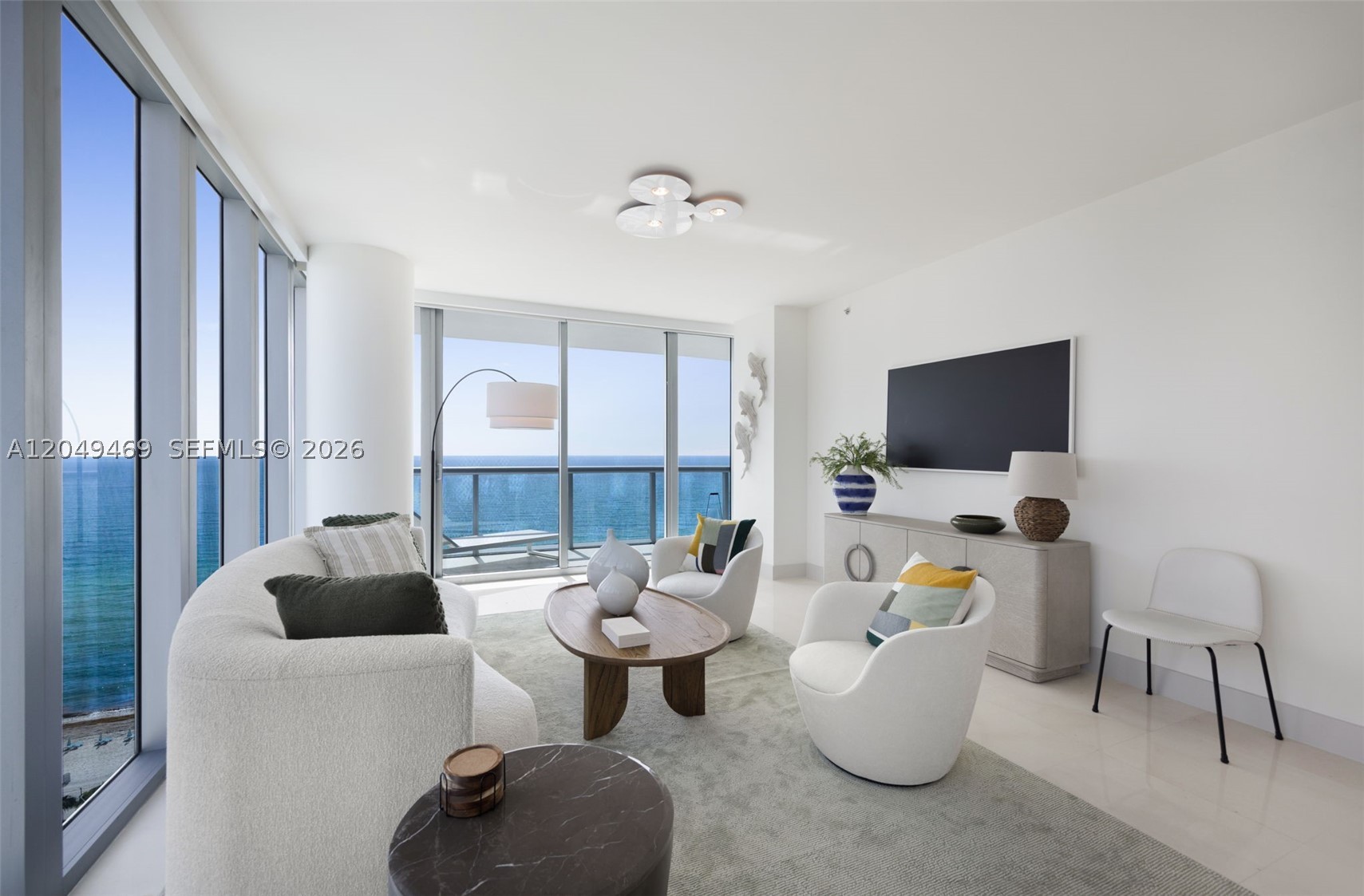 6799 Collins Ave 1402 — photo