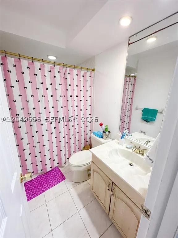 13953 Kendale Lakes Cir 410B — photo