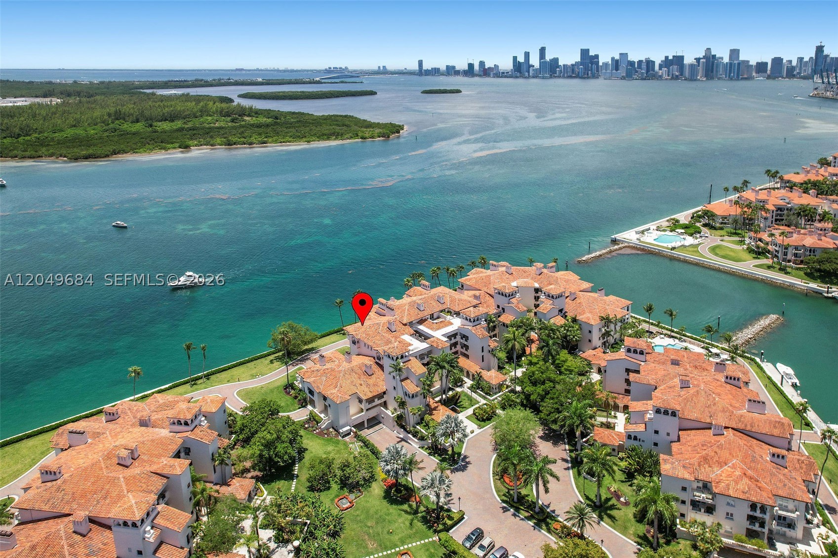 2432 Fisher Island Dr 5302 — photo