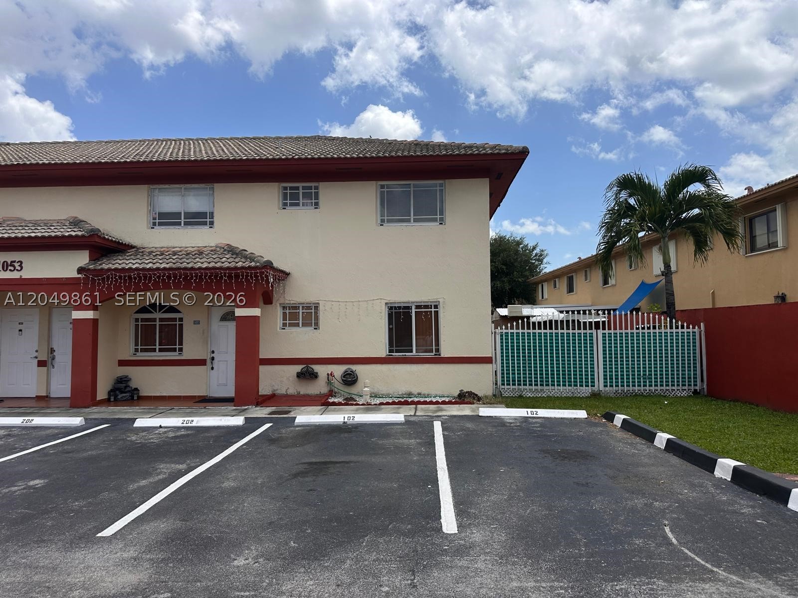 11053 W Okeechobee Rd 102 — photo