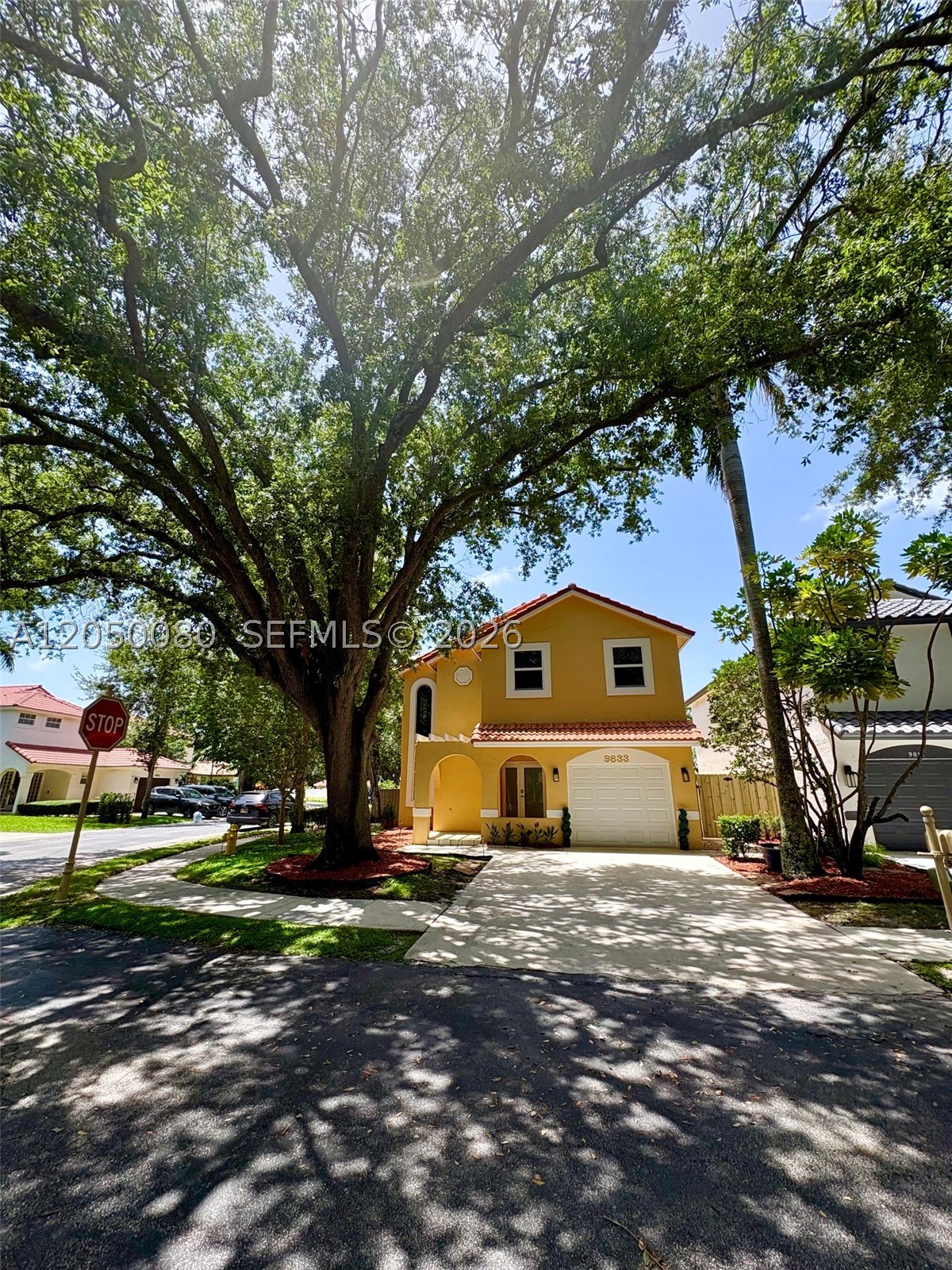 9833 NW 5th Ct — photo