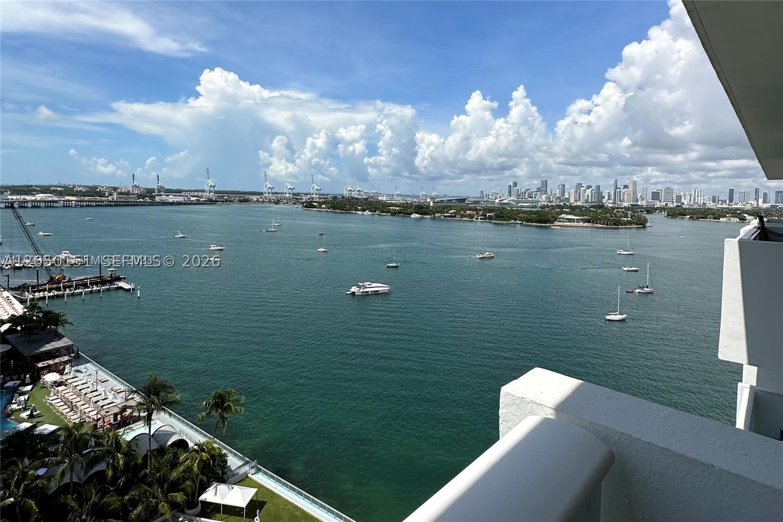 1200 West Ave Ph29 — photo