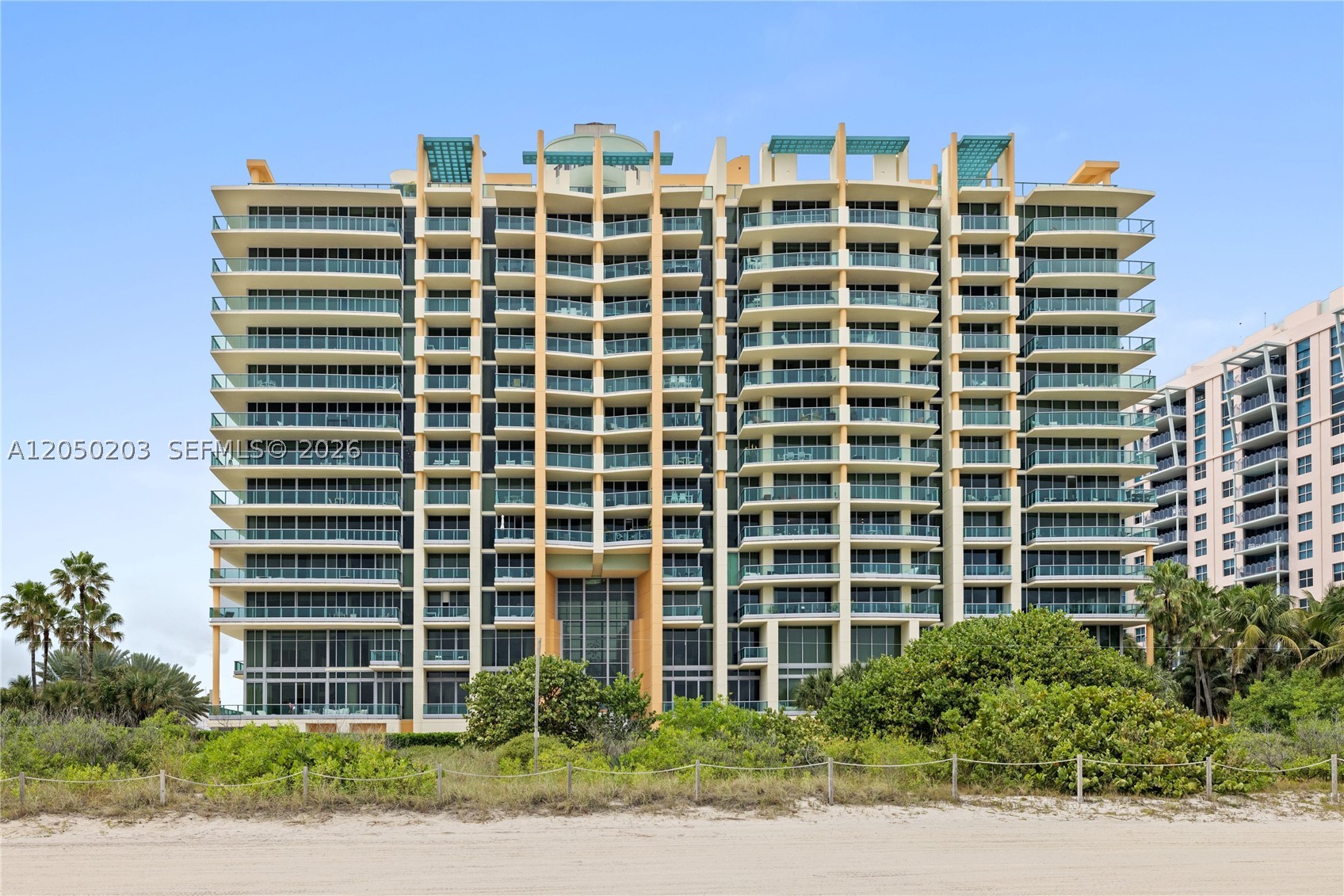 1455 Ocean Dr 1009 — photo