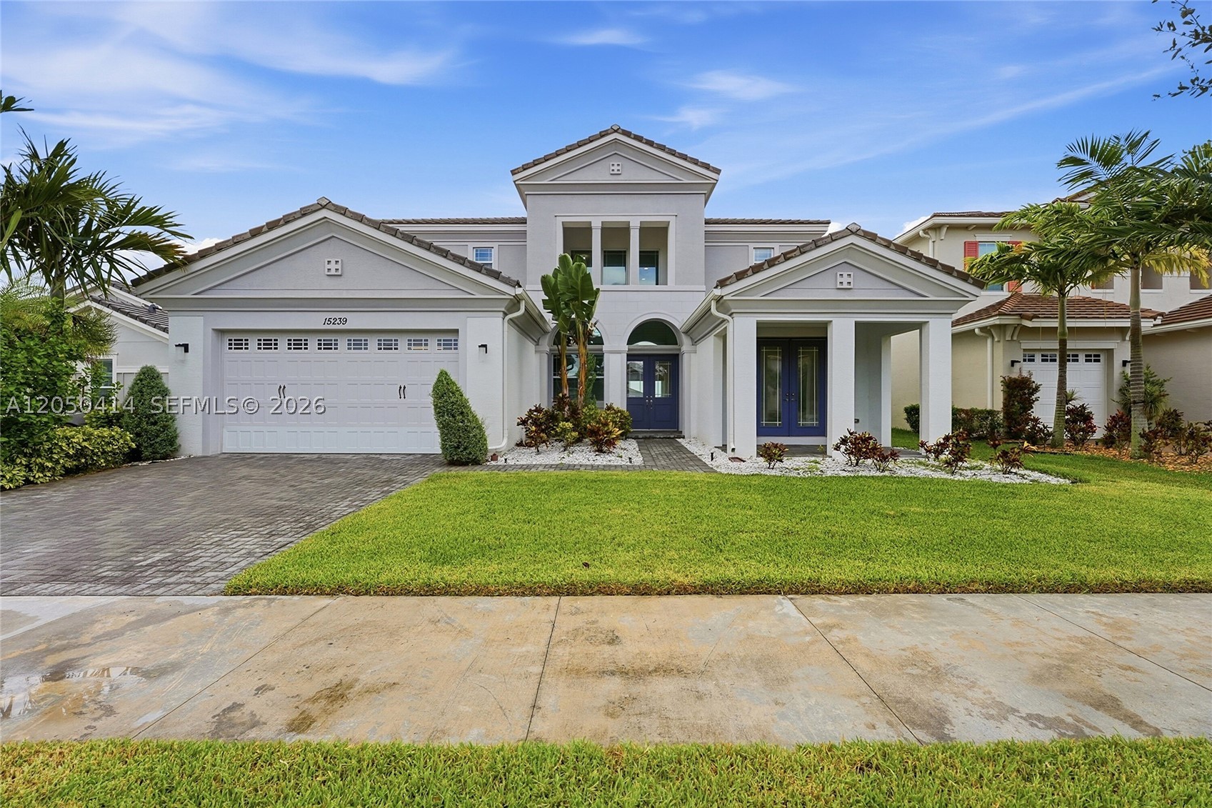 15239 Goldfinch Cir 15239 — photo