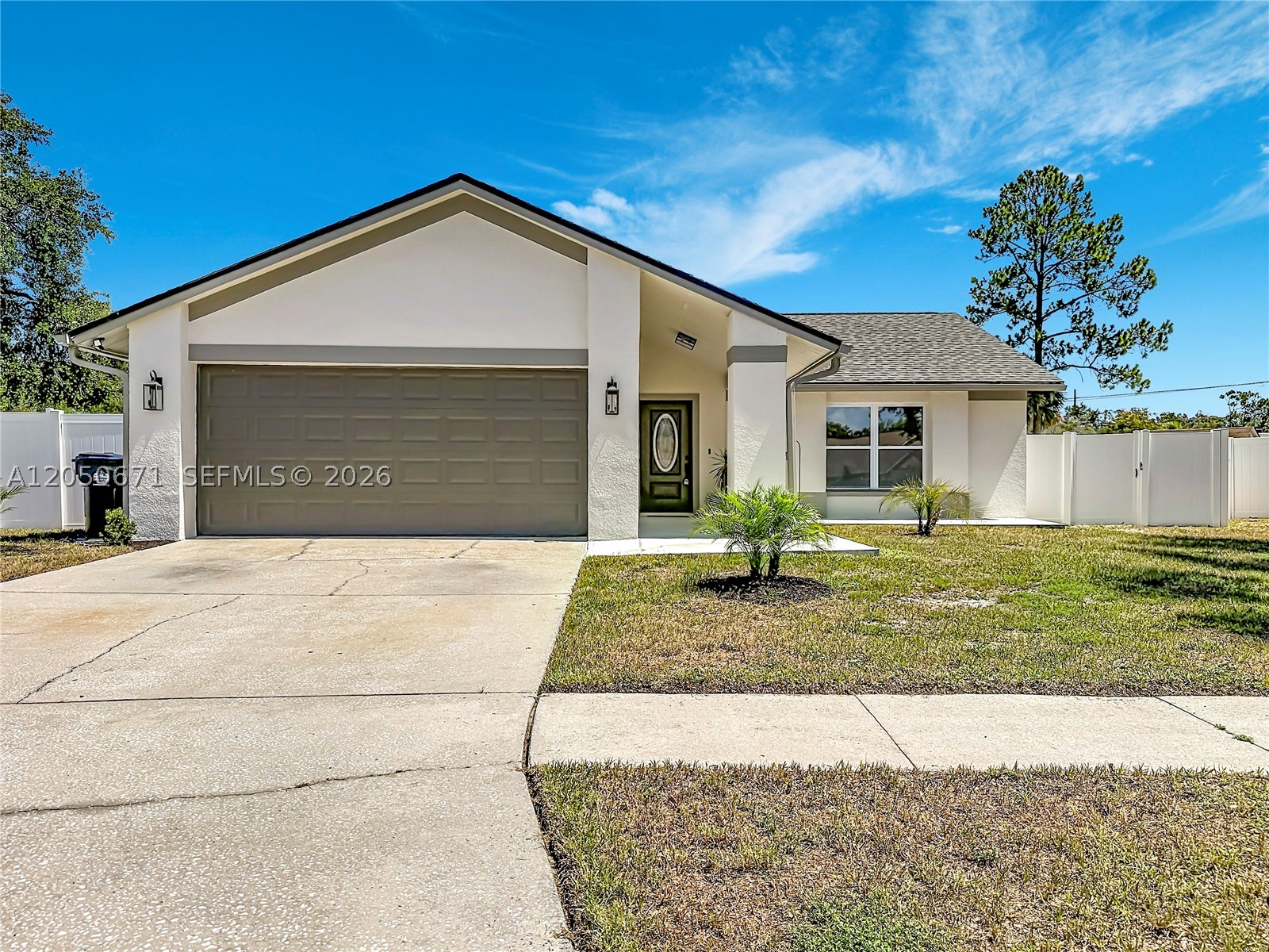 10813 Roundview Lane — photo