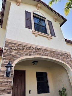 162 SE 33rd Ter — photo