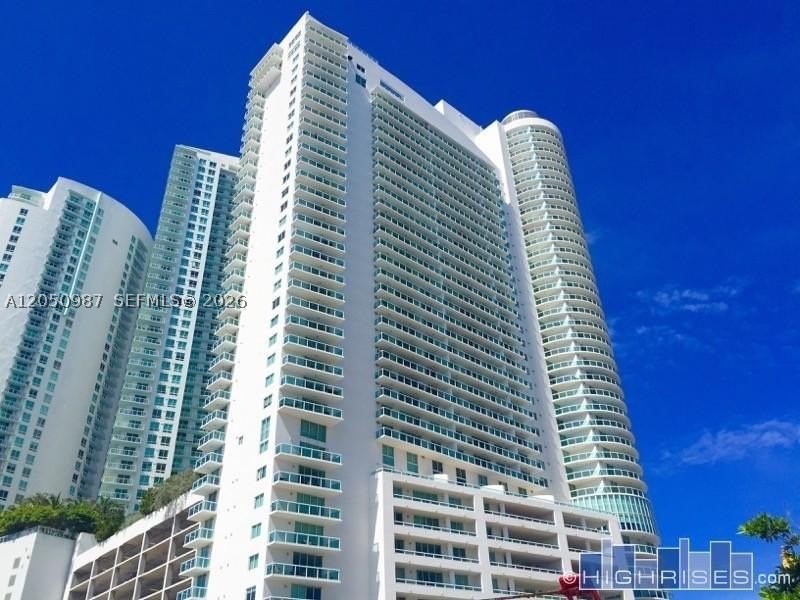 1800 N Bayshore Dr 3014 — photo
