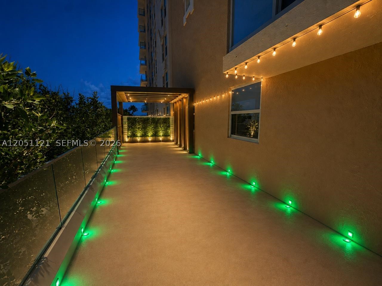 1912 S Ocean Dr 2C — photo