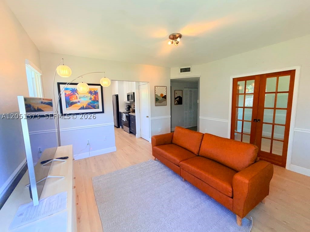 201 Flagler Dr 201 — photo