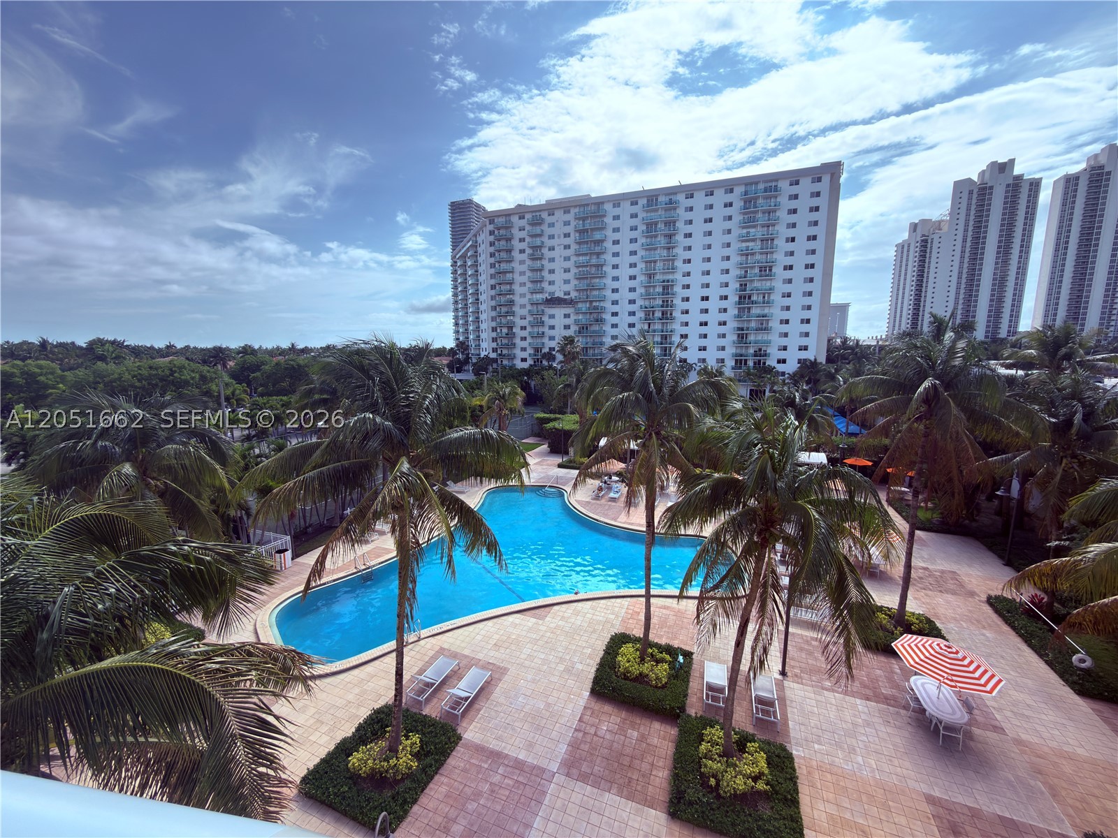 19380 Collins Ave 404 — photo