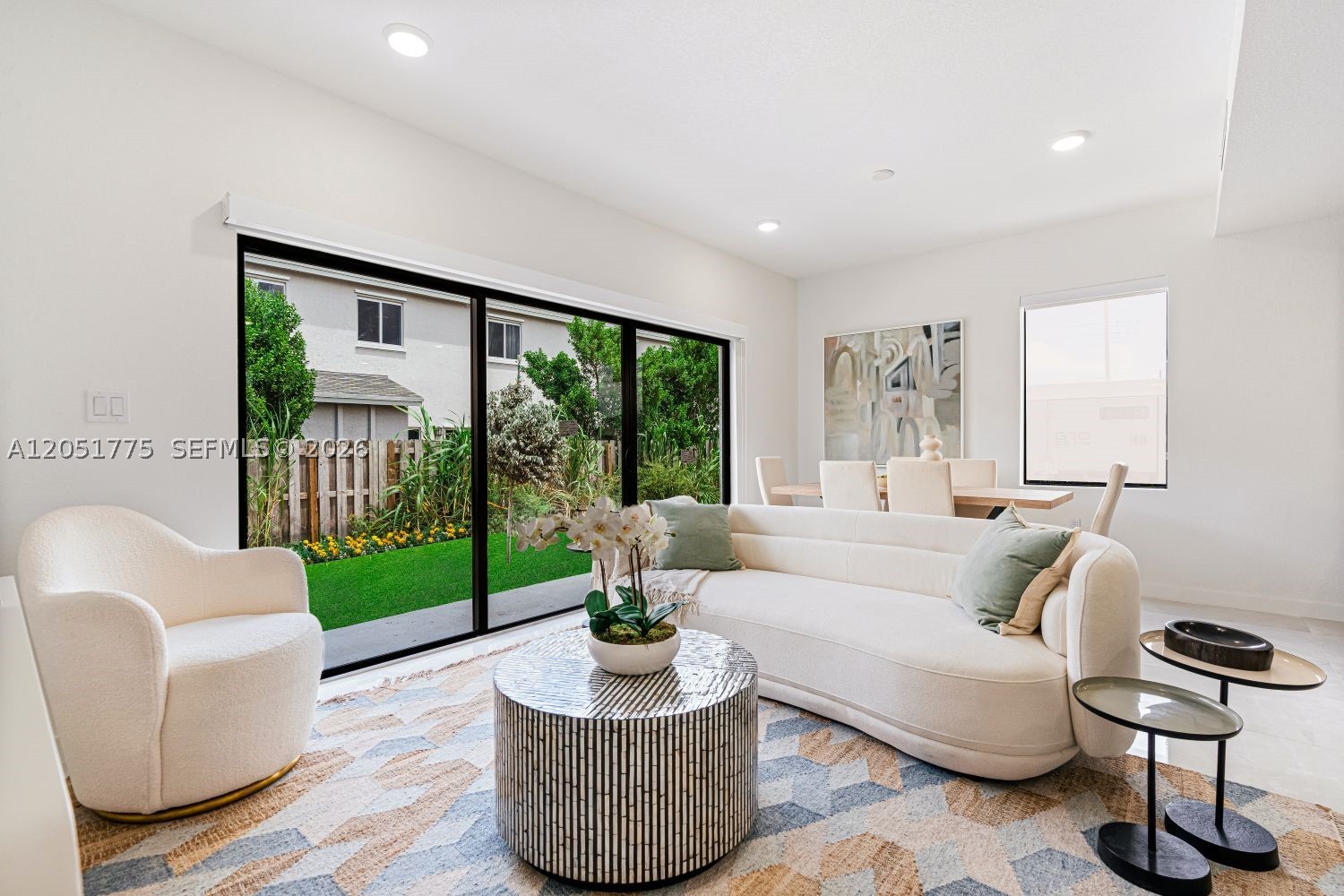 522 NW 14 Ct — photo