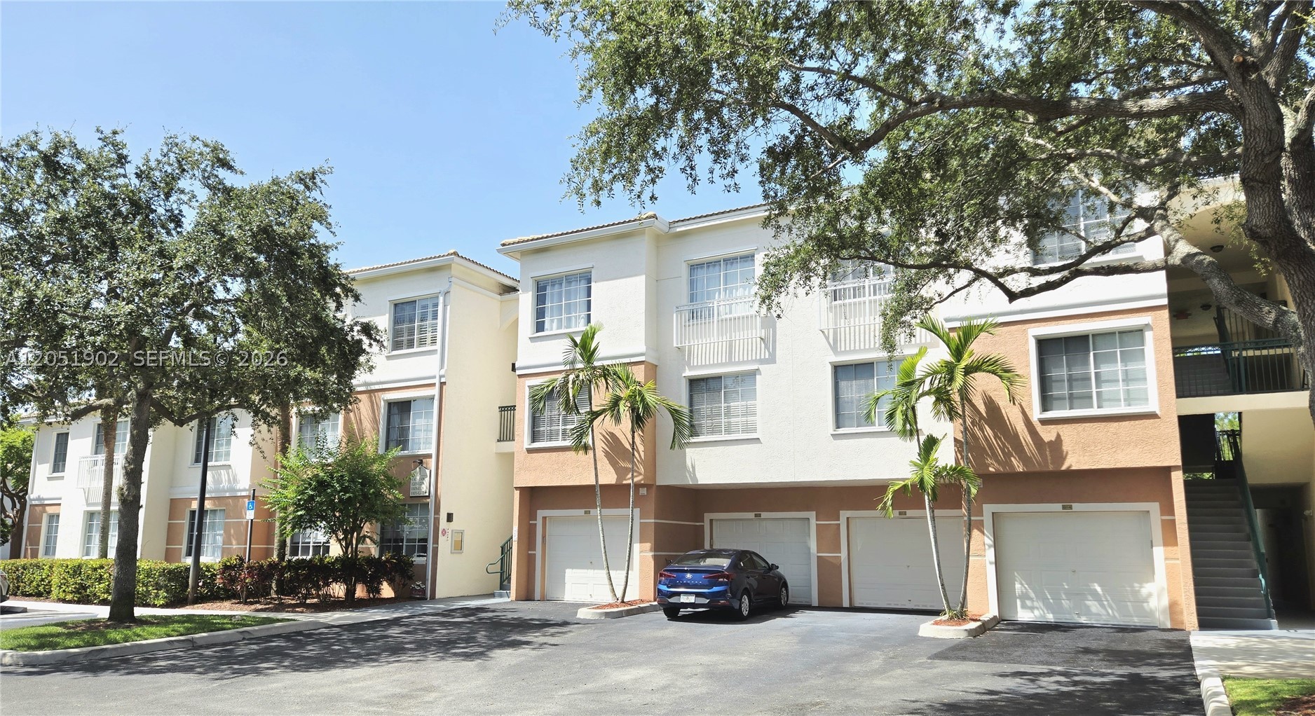 1307 E Myrtlewood Cir E 1307 — photo