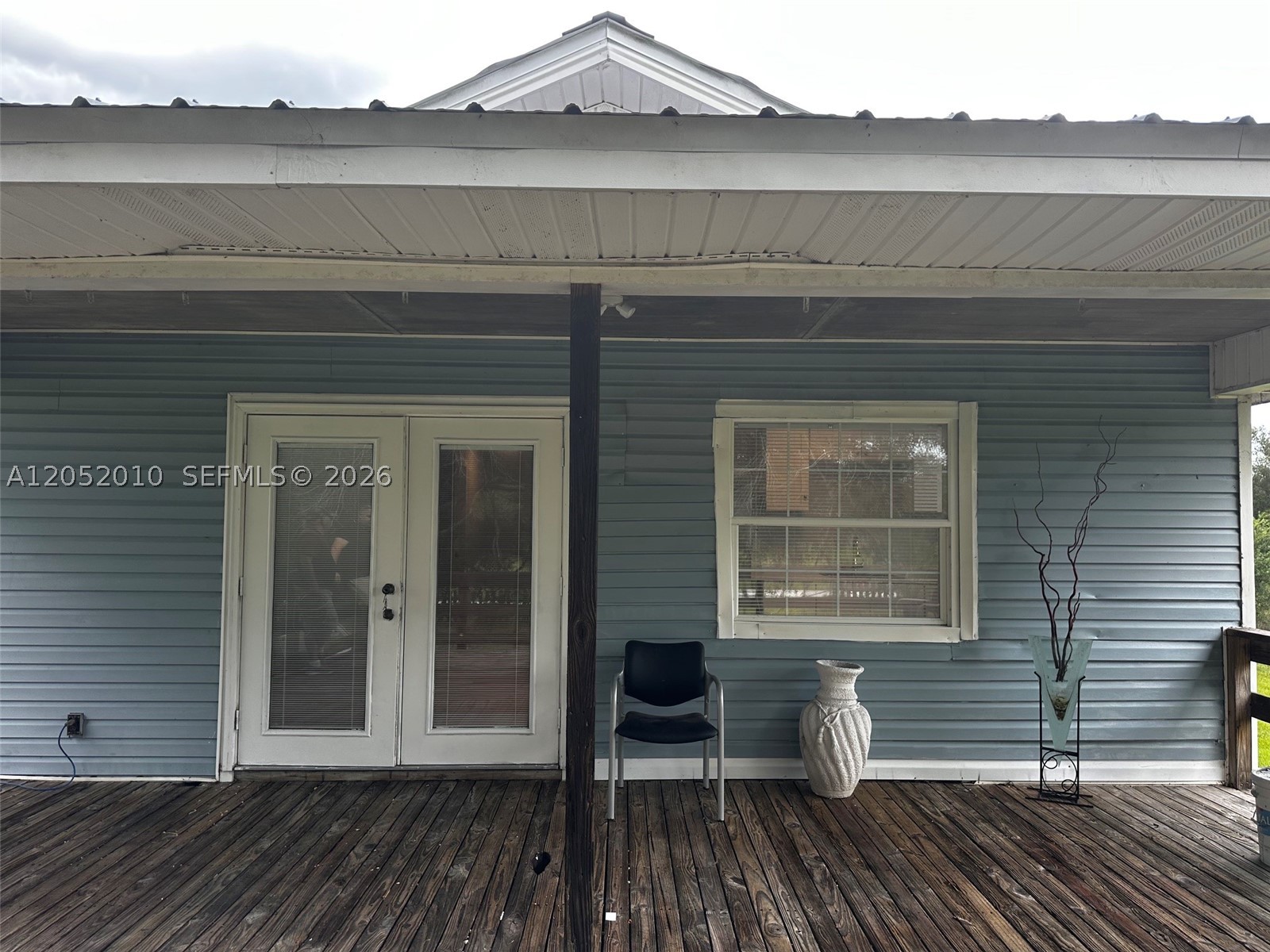 450 N Isora — photo