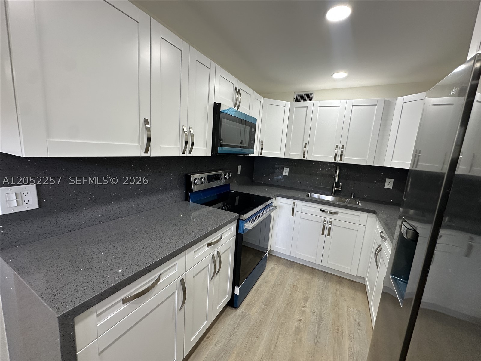 13255 SW 7th Ct 113D — photo