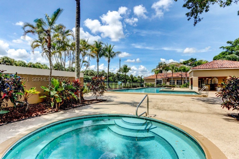 1139 Lake Terry Dr C — photo
