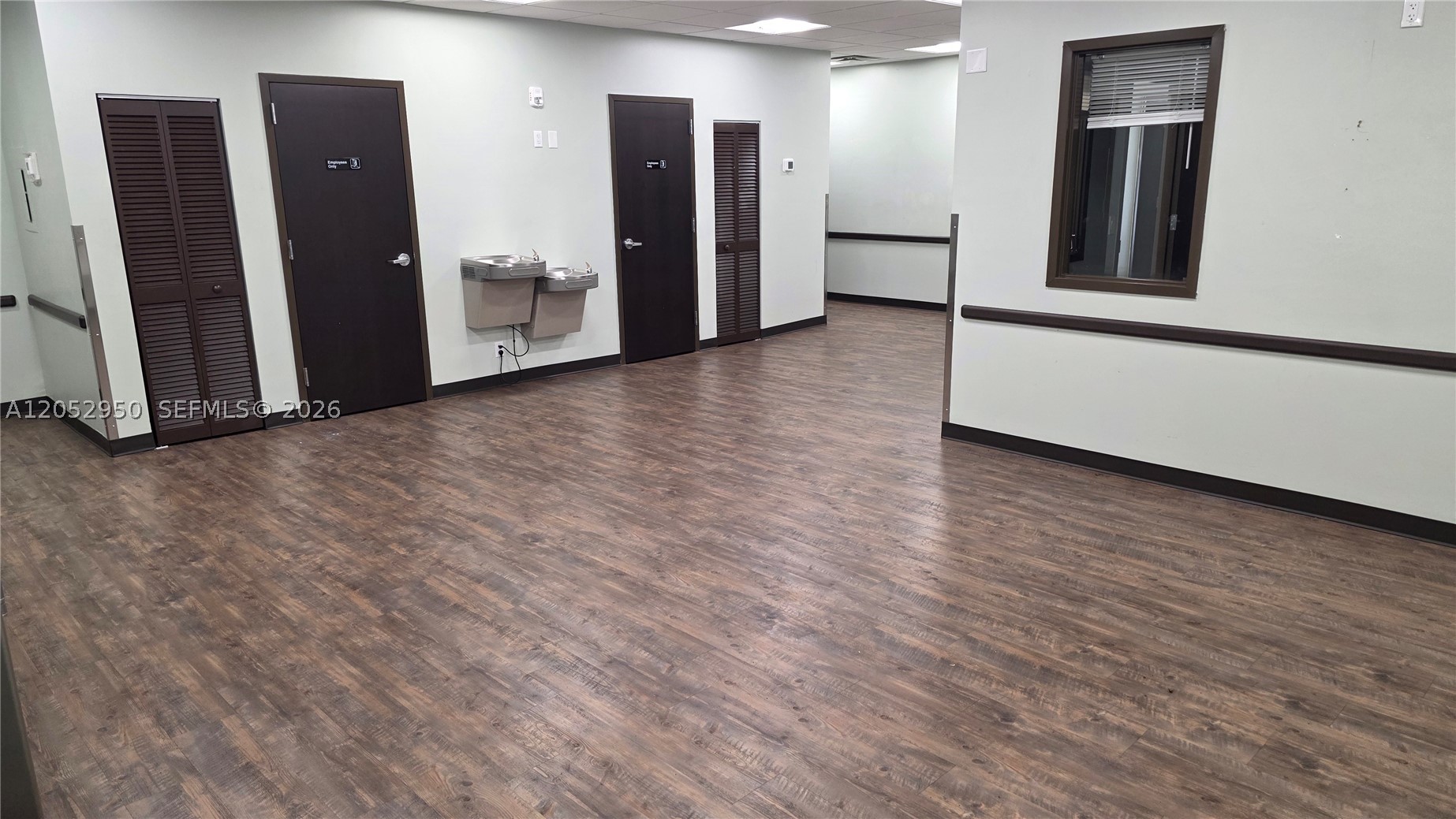 5481 N State Road 7 5481 — photo
