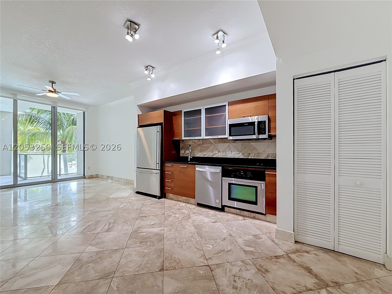 3470 E Coast Ave H0907 — photo