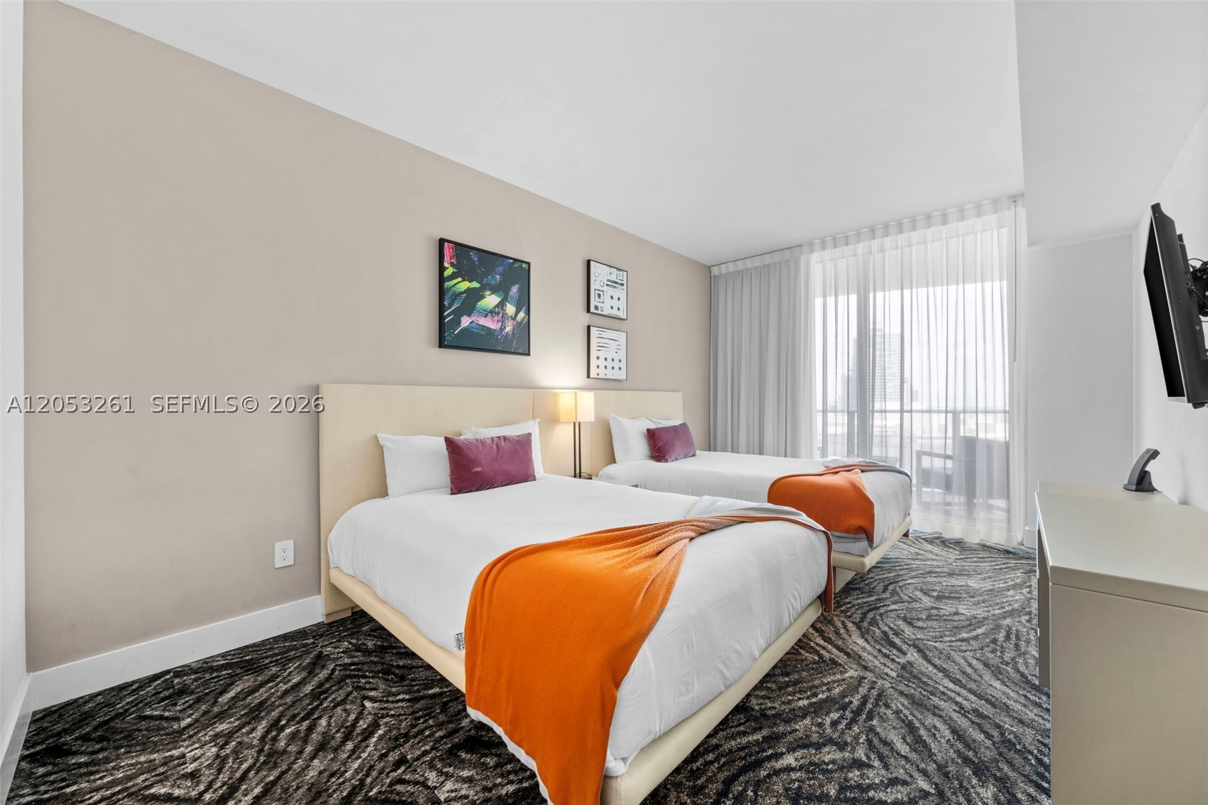 4111 S Ocean Dr 1406 — photo