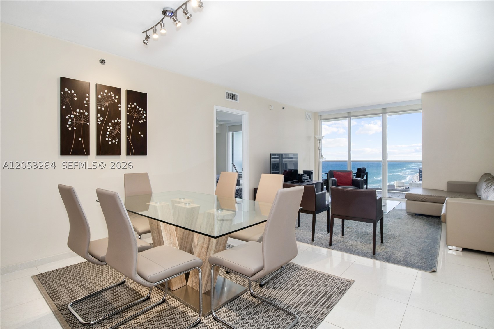 1830 S Ocean Dr 3204 — photo