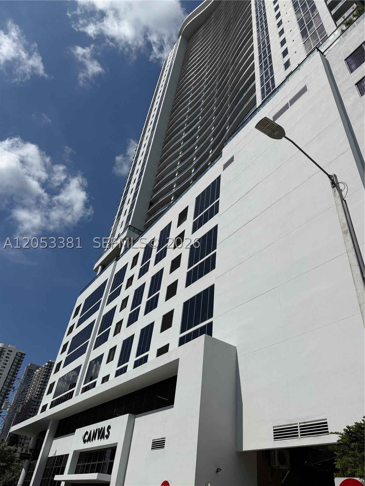 1600 NE 1st Ave 1711 — photo