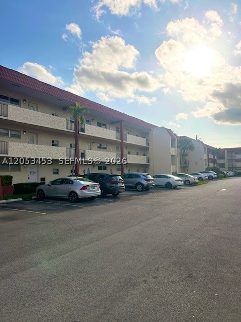 361 N Hollybrook Dr 104 — photo