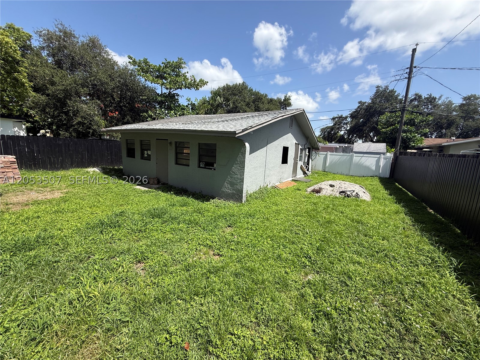 6123 Call St — photo
