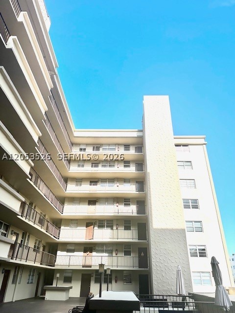 1811 Jefferson St 210 — photo
