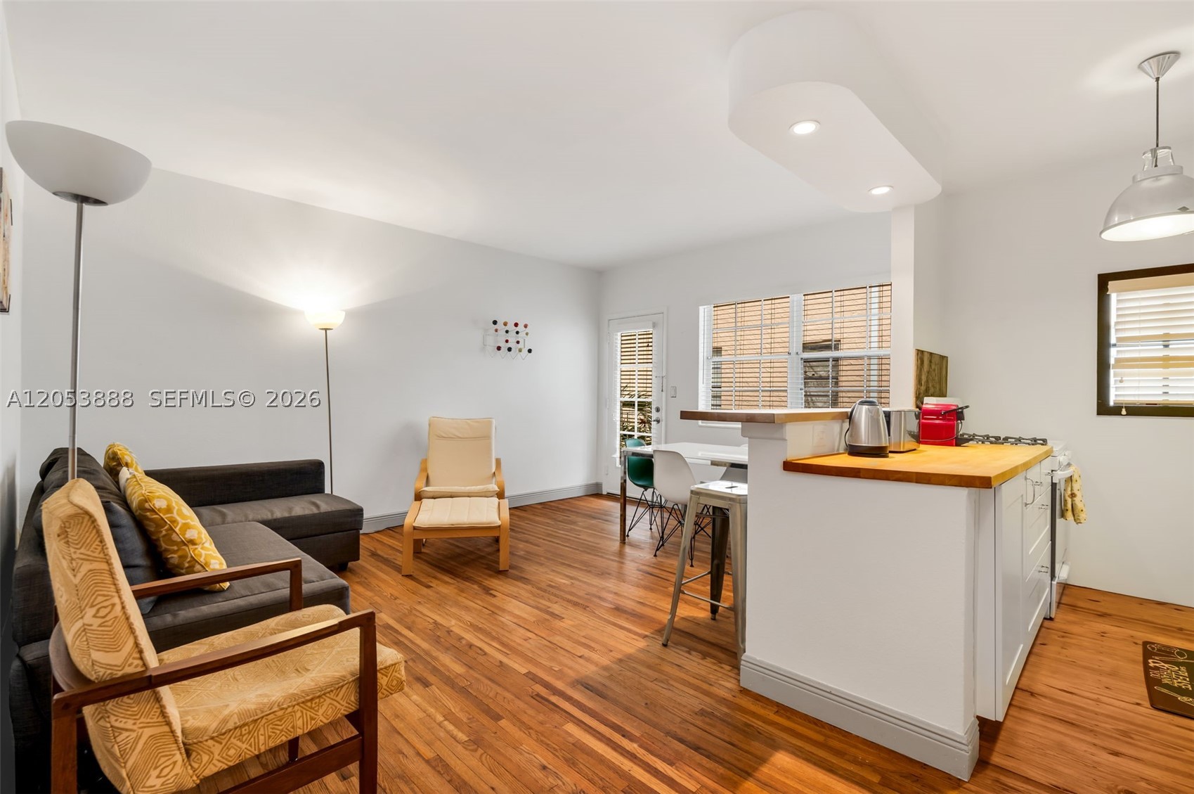 1551 Michigan Ave 12 — photo
