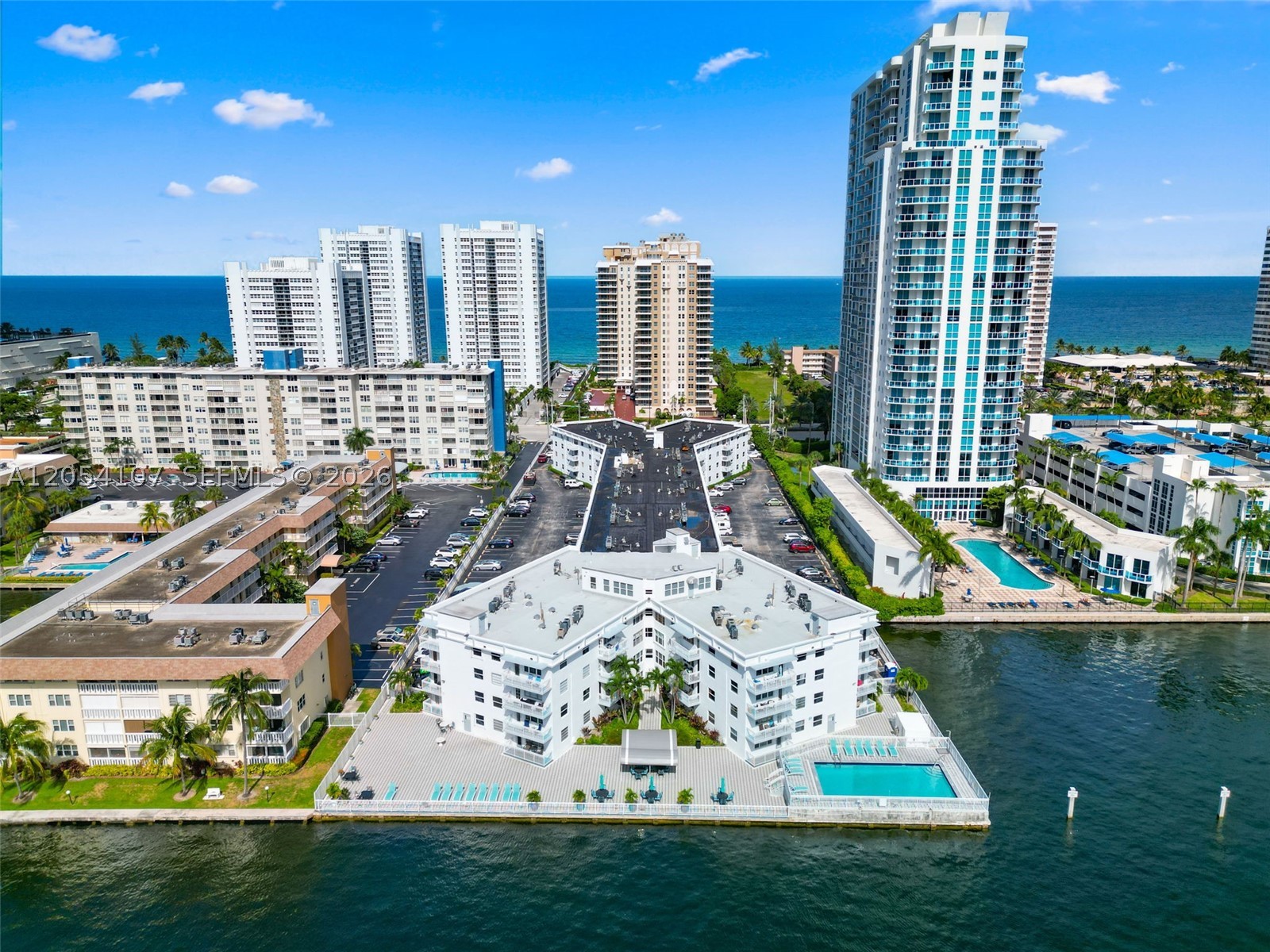 1913 S Ocean Dr 208 — photo
