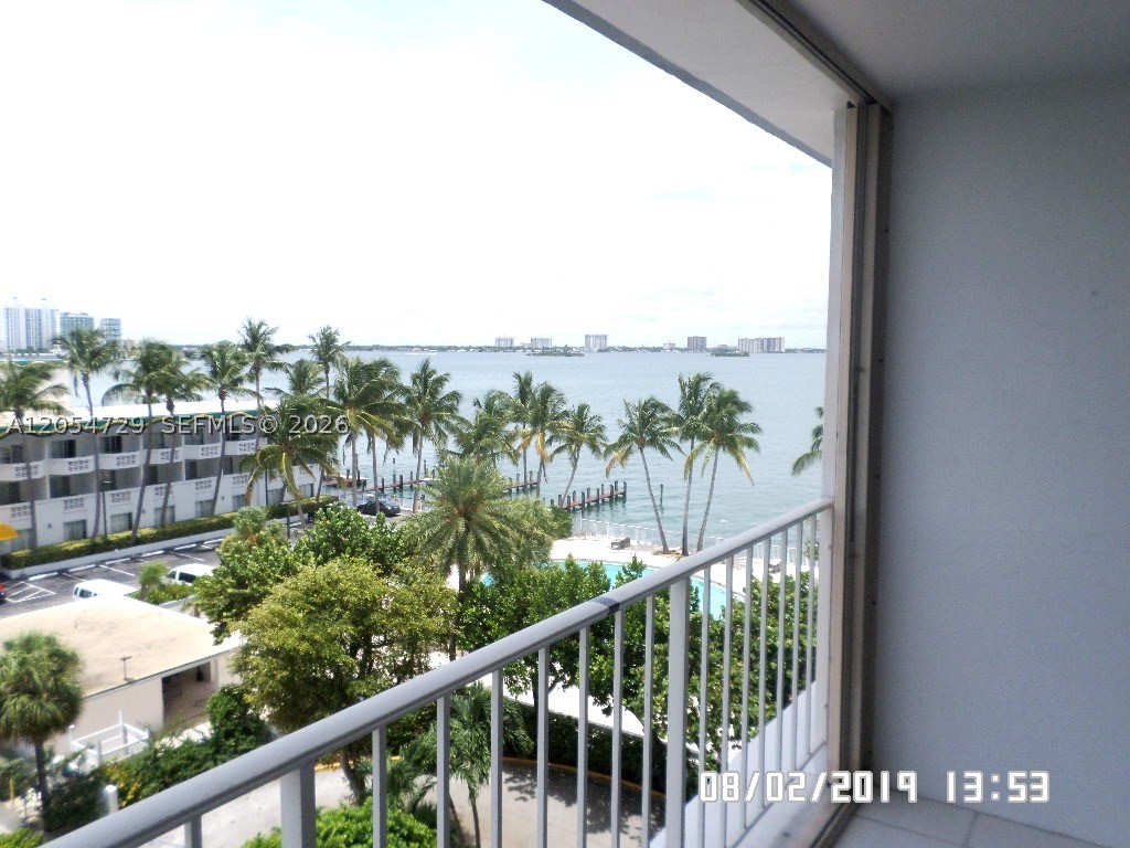 1865 79th St Cswy 6J — photo