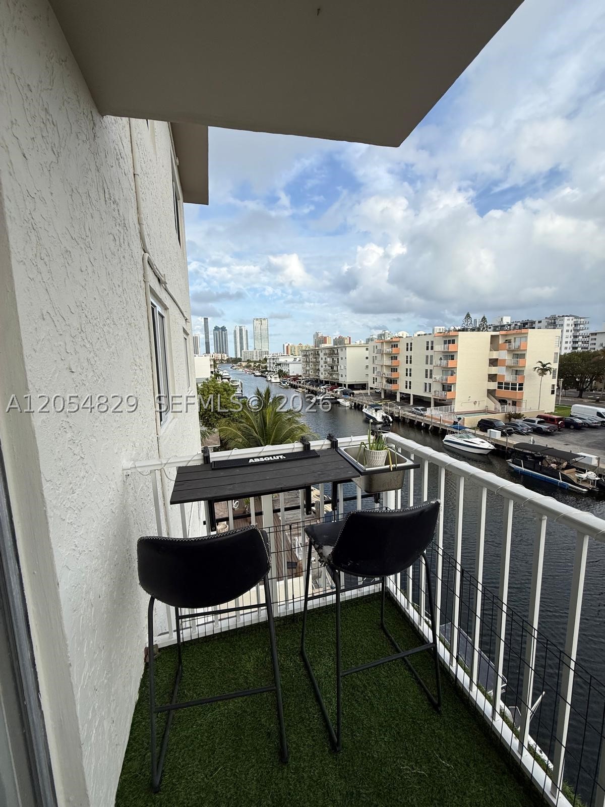 3536 NE 168th St 403 — photo