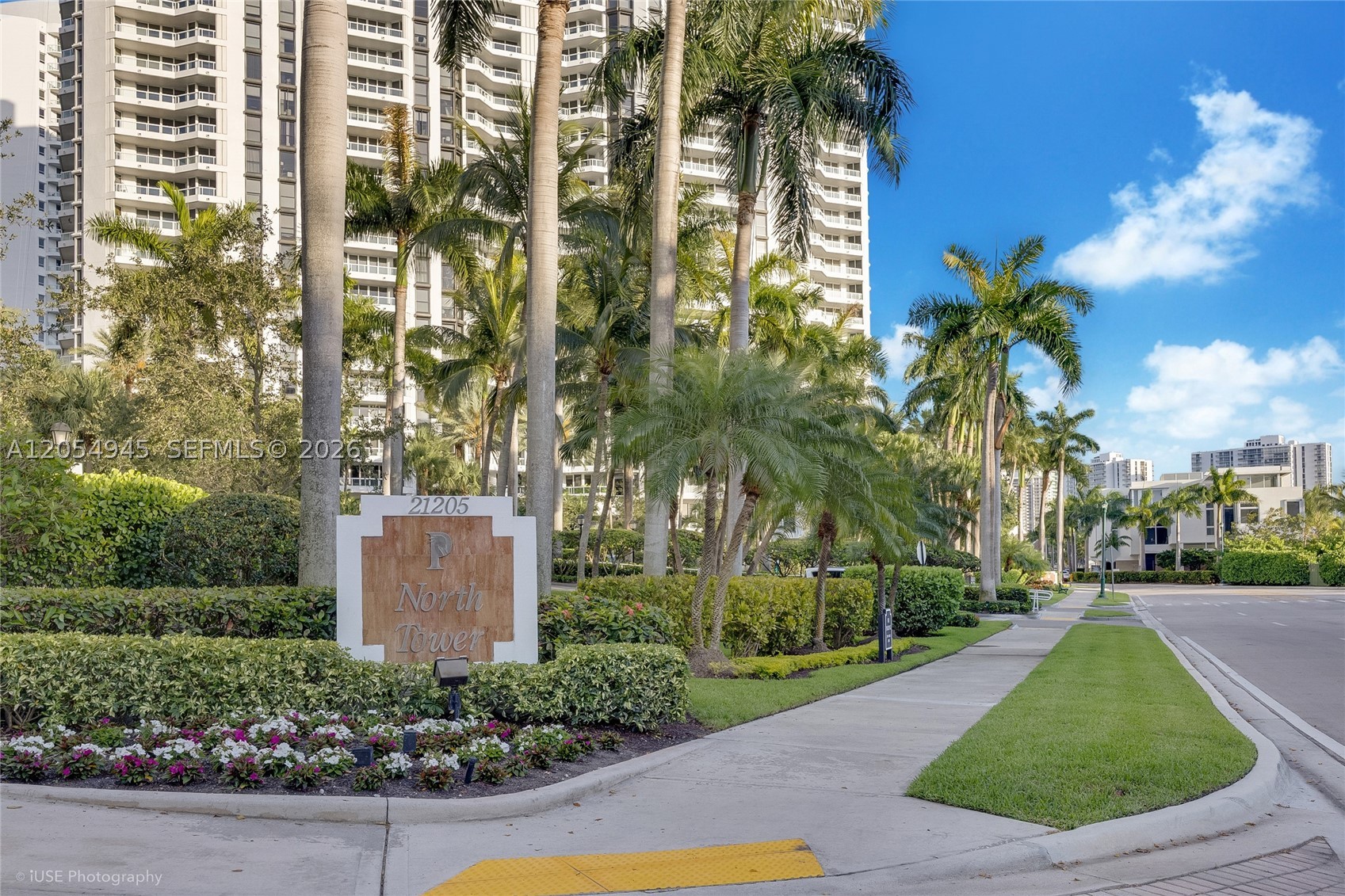 21205 Yacht Club Dr 701 — photo