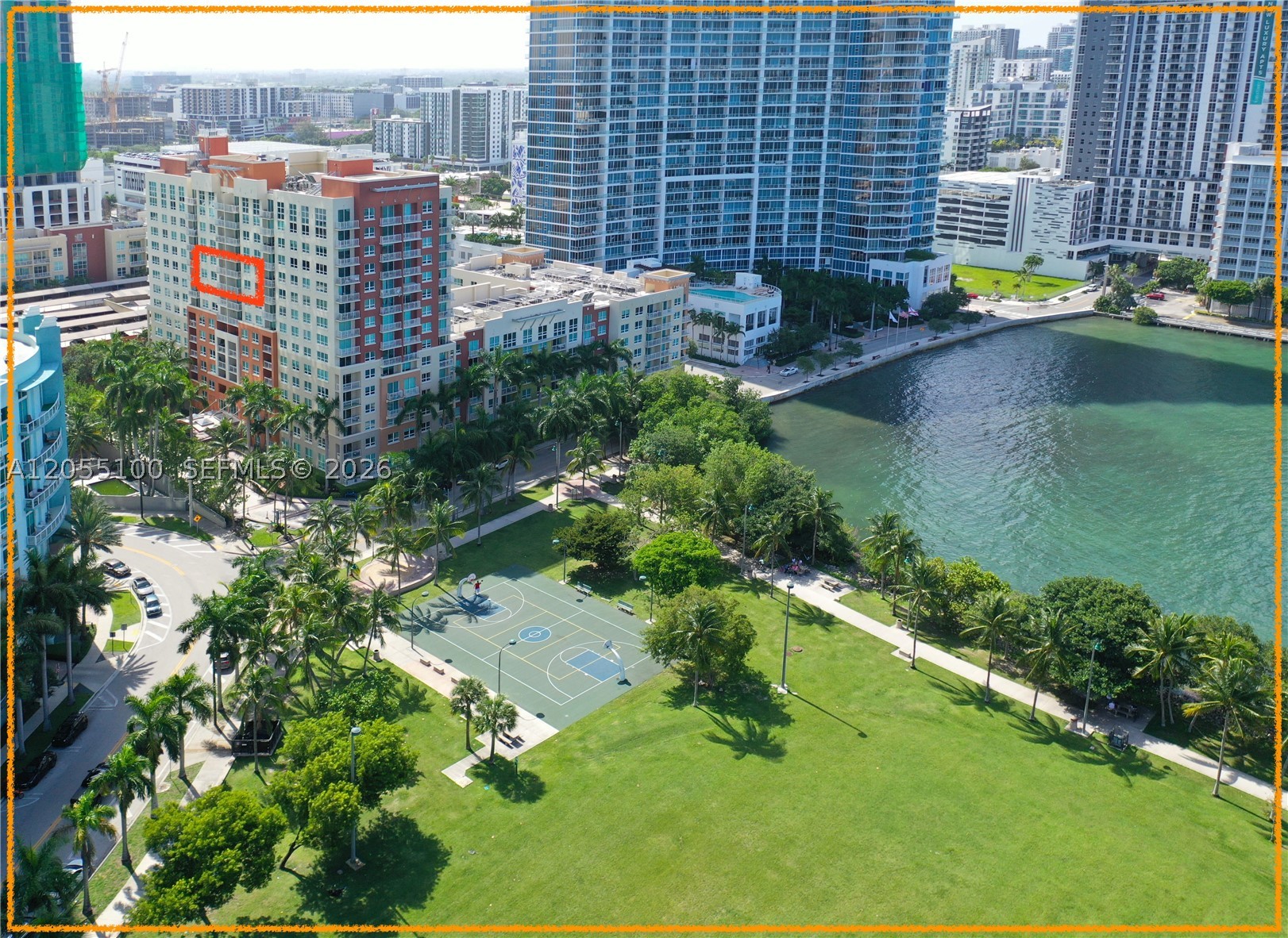 2000 N Bayshore Dr 1006 — photo