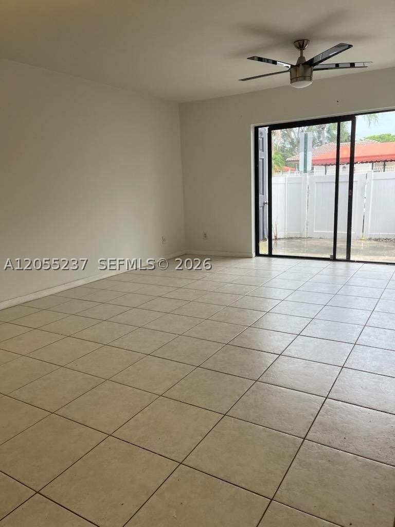 11622 NW 11th St — photo