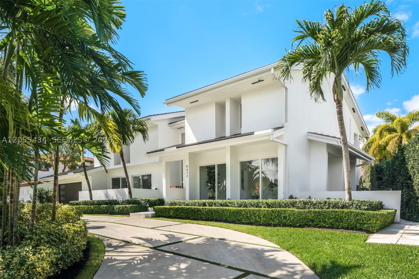 6832 Sunrise Ct — photo