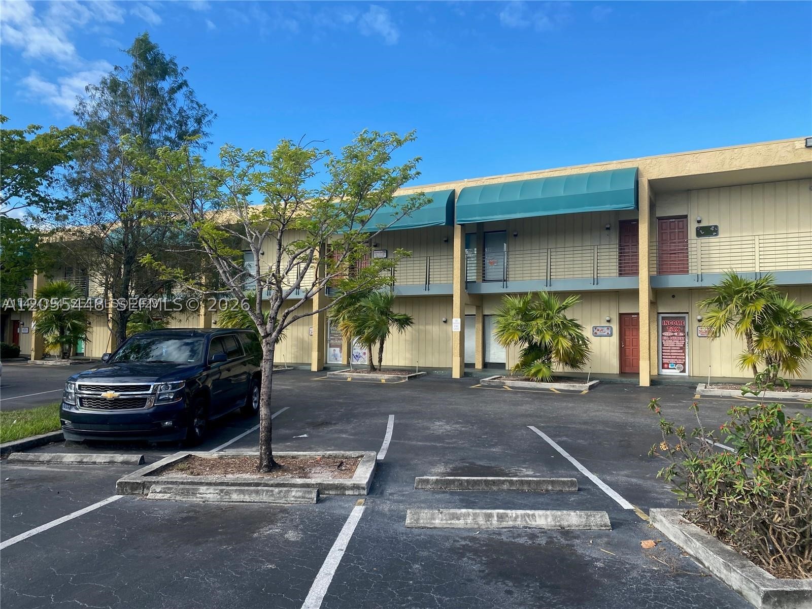 2331 N State Road 7 210 — photo