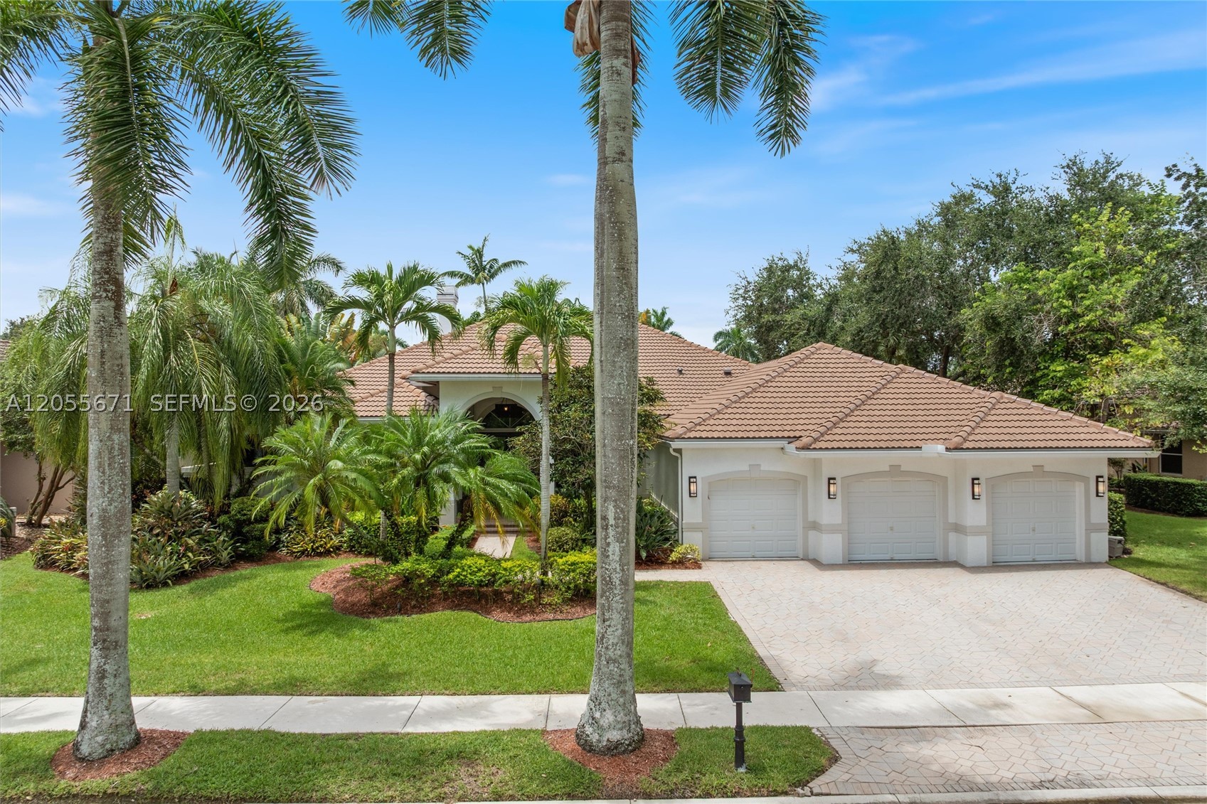 2499 Princeton Ct — photo