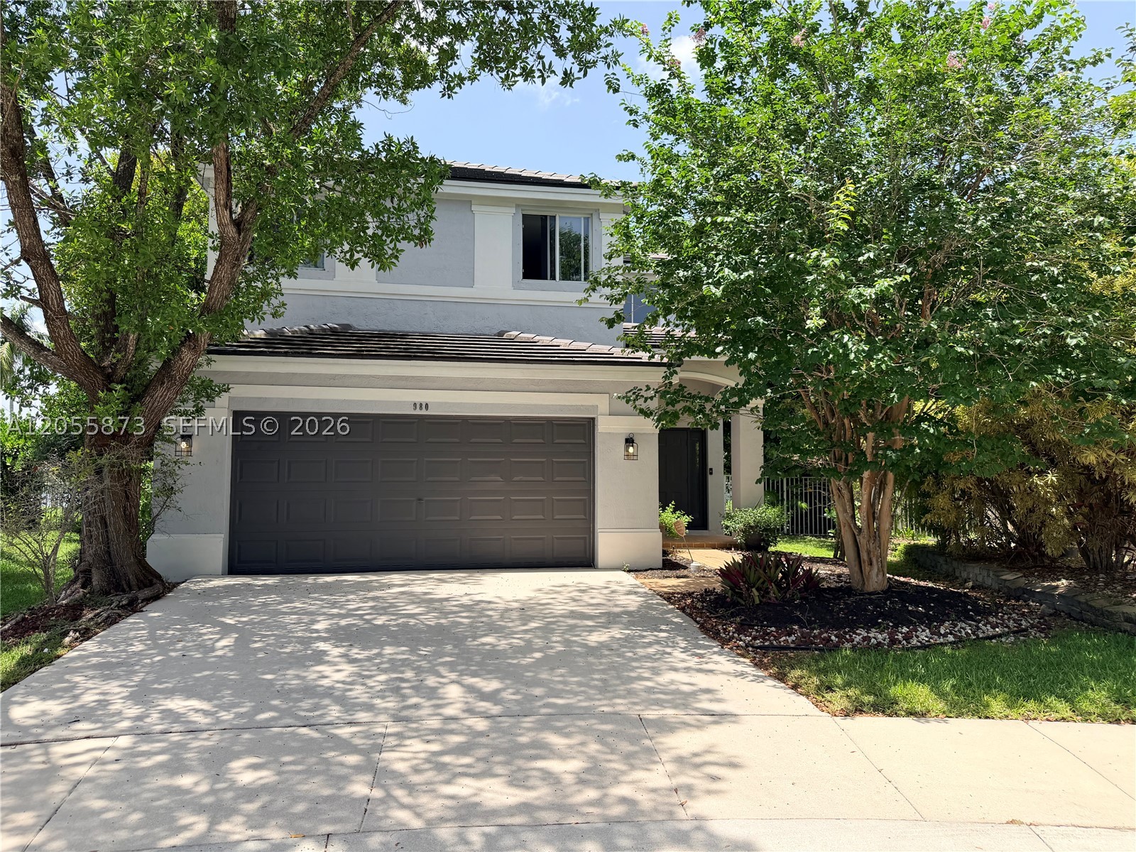 980 Golden Cane Dr — photo