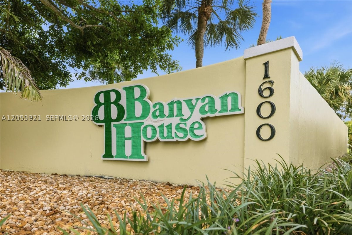 1600 SE Saint Lucie Blvd 110 — photo