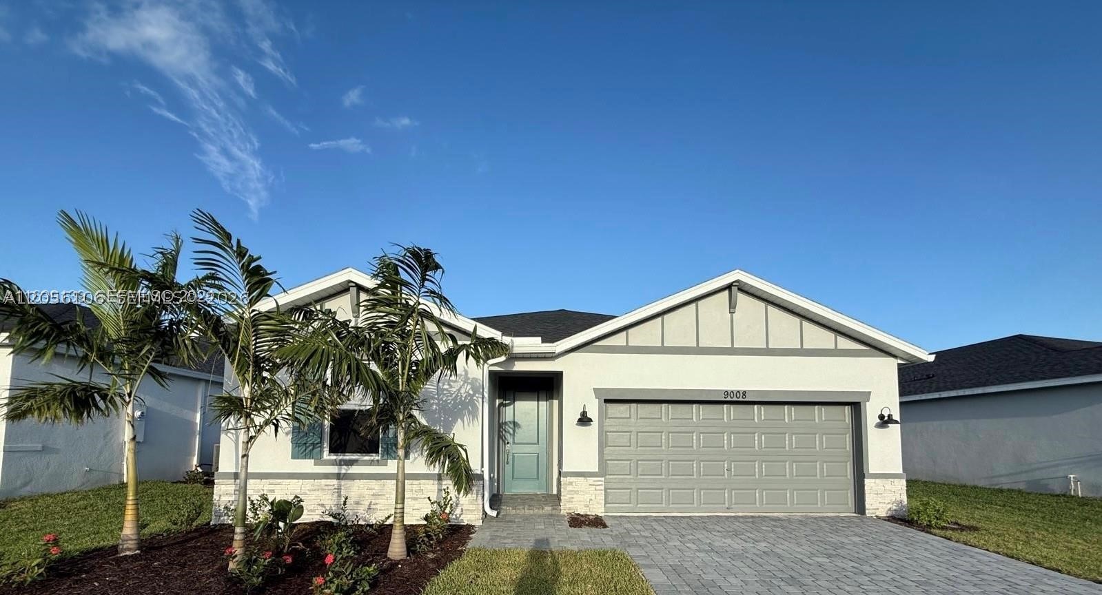 9008 Dahlia Cir — photo