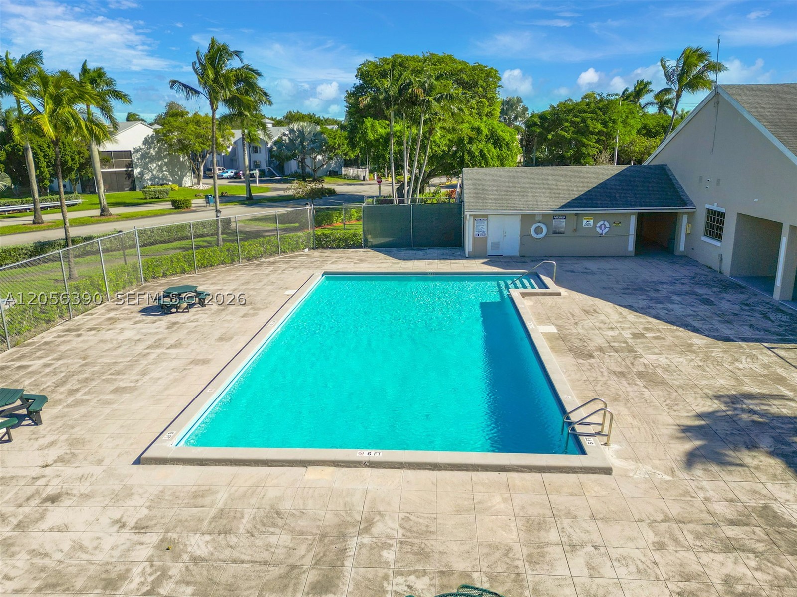 1400 Jefferson Dr 1400 B — photo
