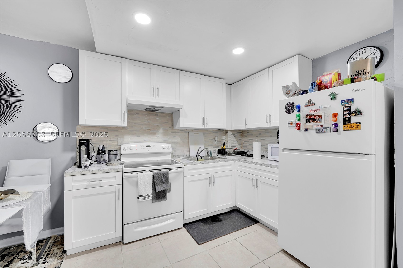 1851 NE 168th St a8 — photo
